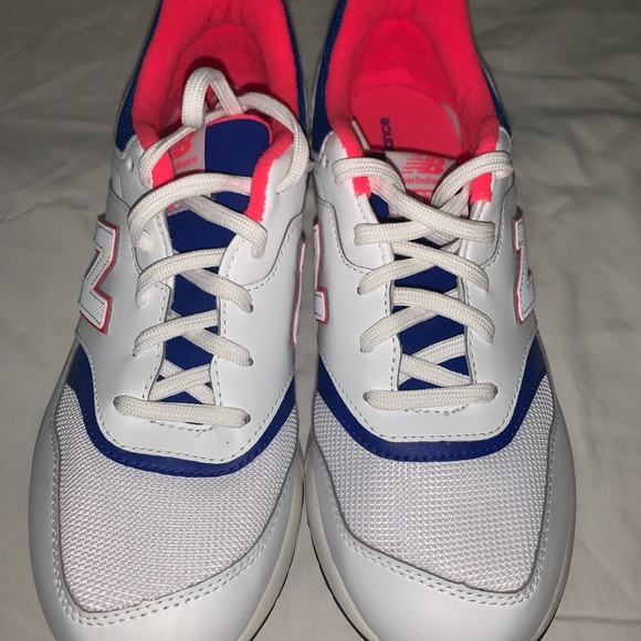 🚨Brand new 🚨NEW BALANCE 997h Sneaker SZ:6.5 - Picture 6 of 8